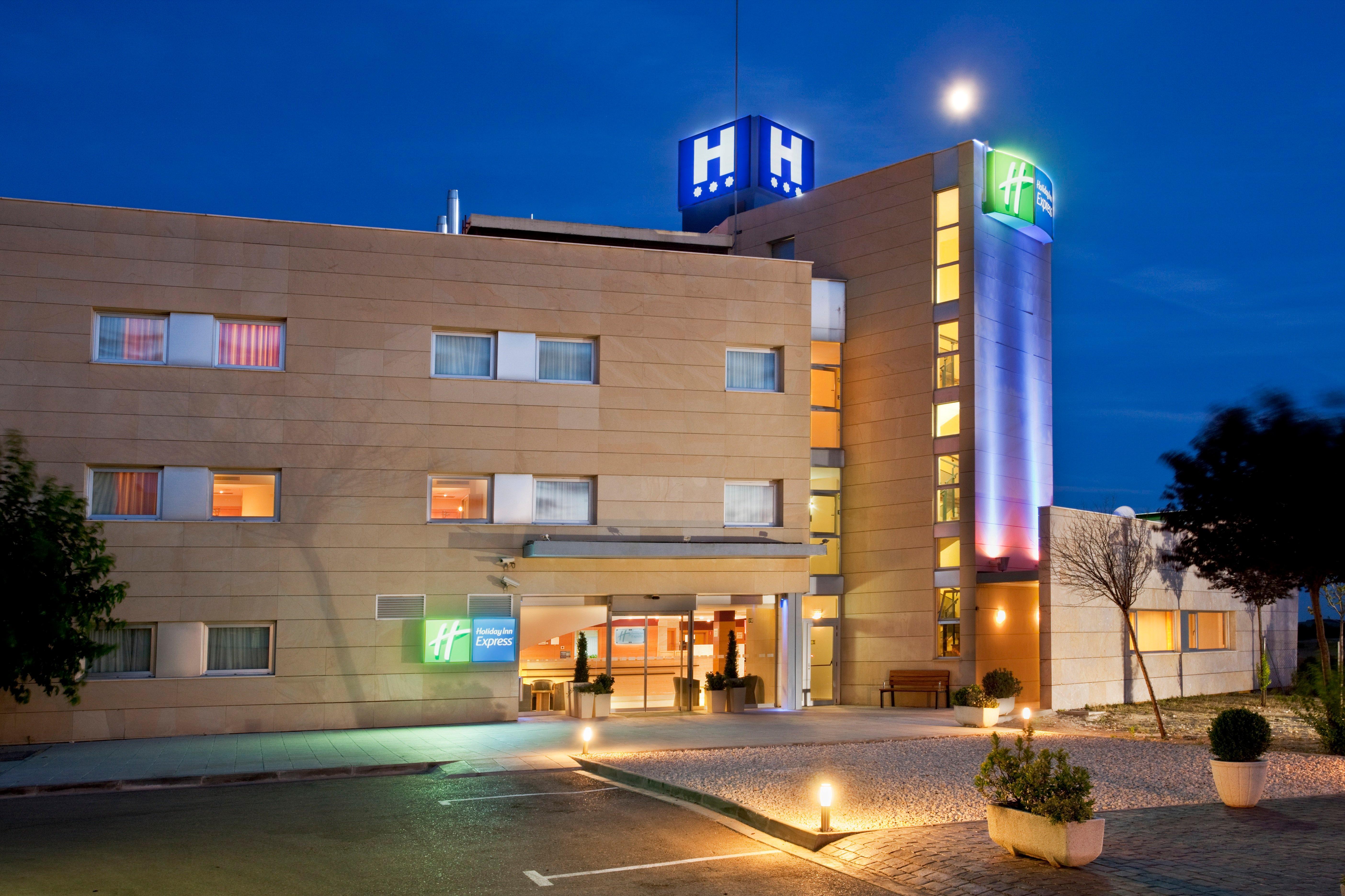 Hotel Holiday Inn Express Madrid-Rivas By Ihg Экстерьер фото