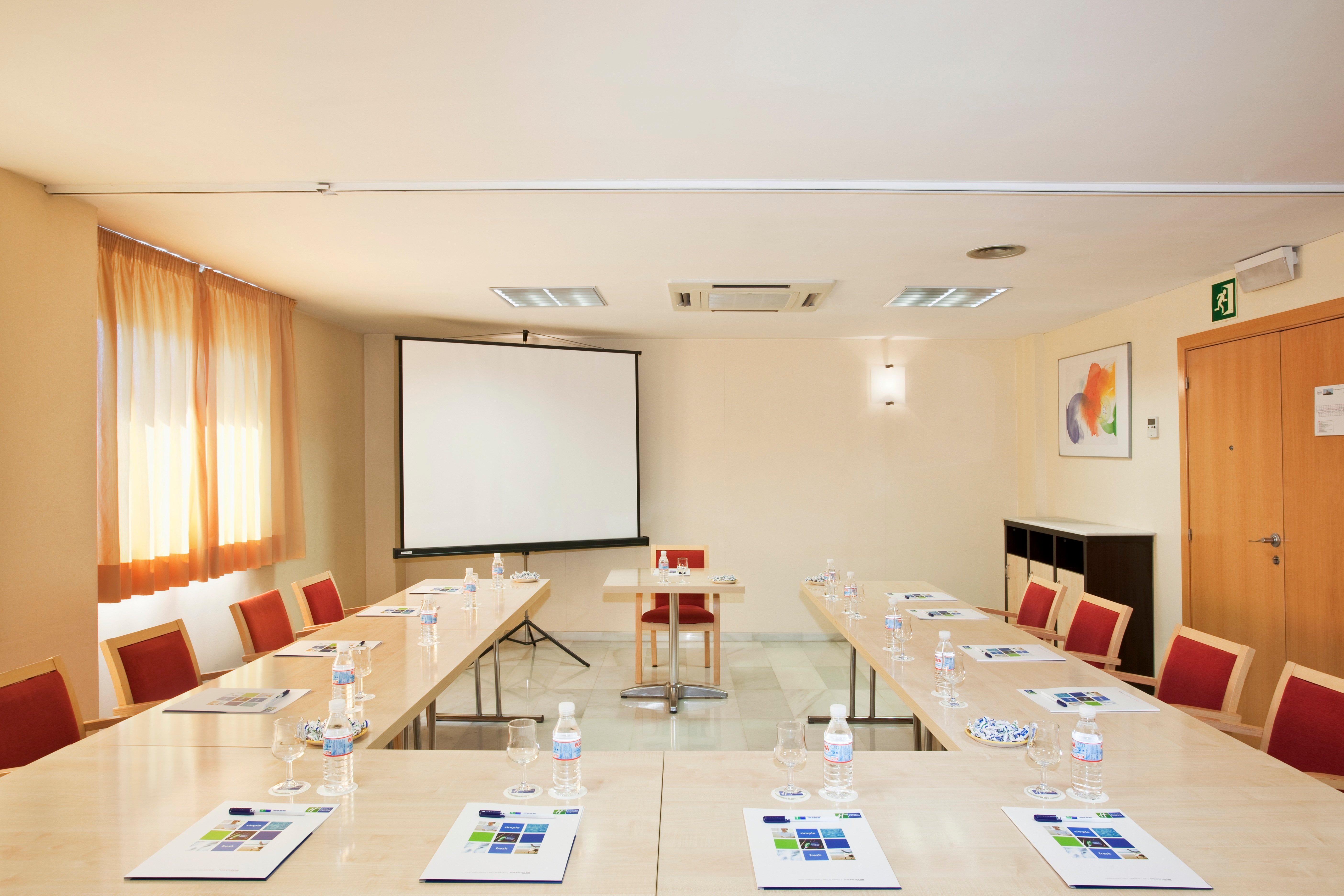 Hotel Holiday Inn Express Madrid-Rivas By Ihg Экстерьер фото